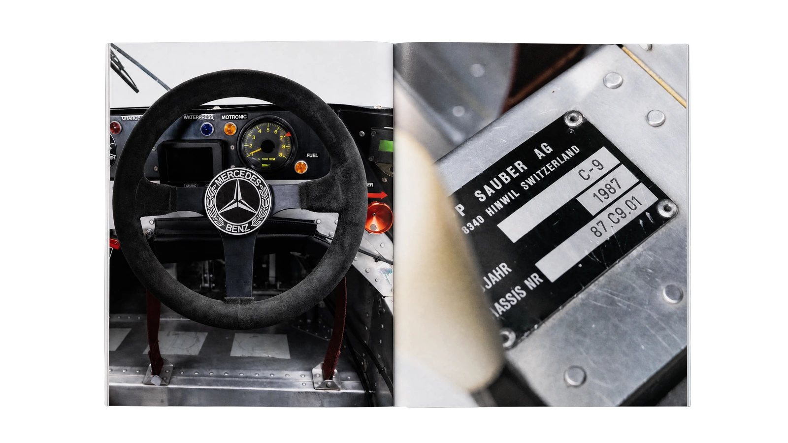 Sauber-Mercedes C9 · Spread 08 open brochure spread