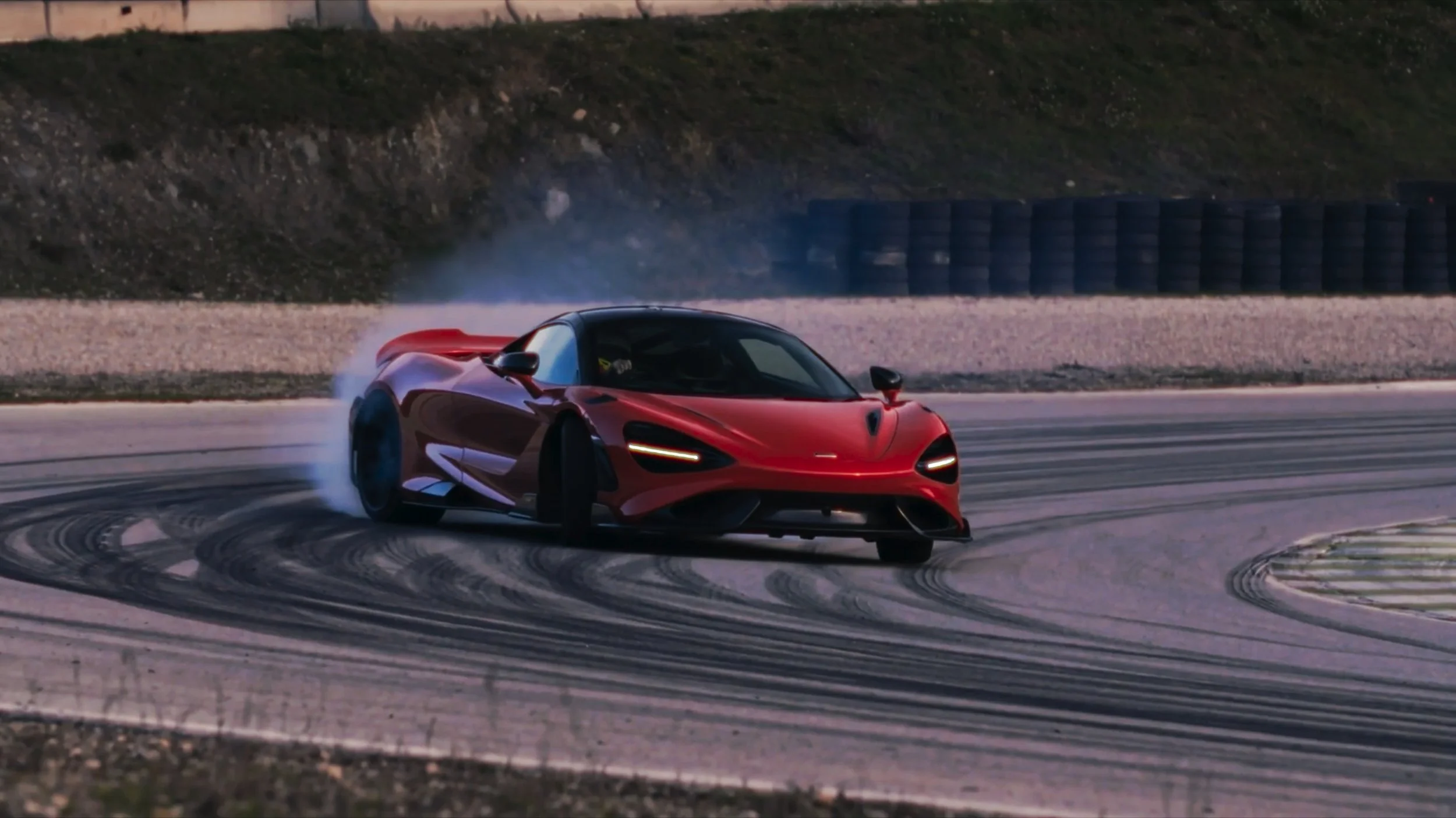 McLaren Historical_1.42.1.jpg